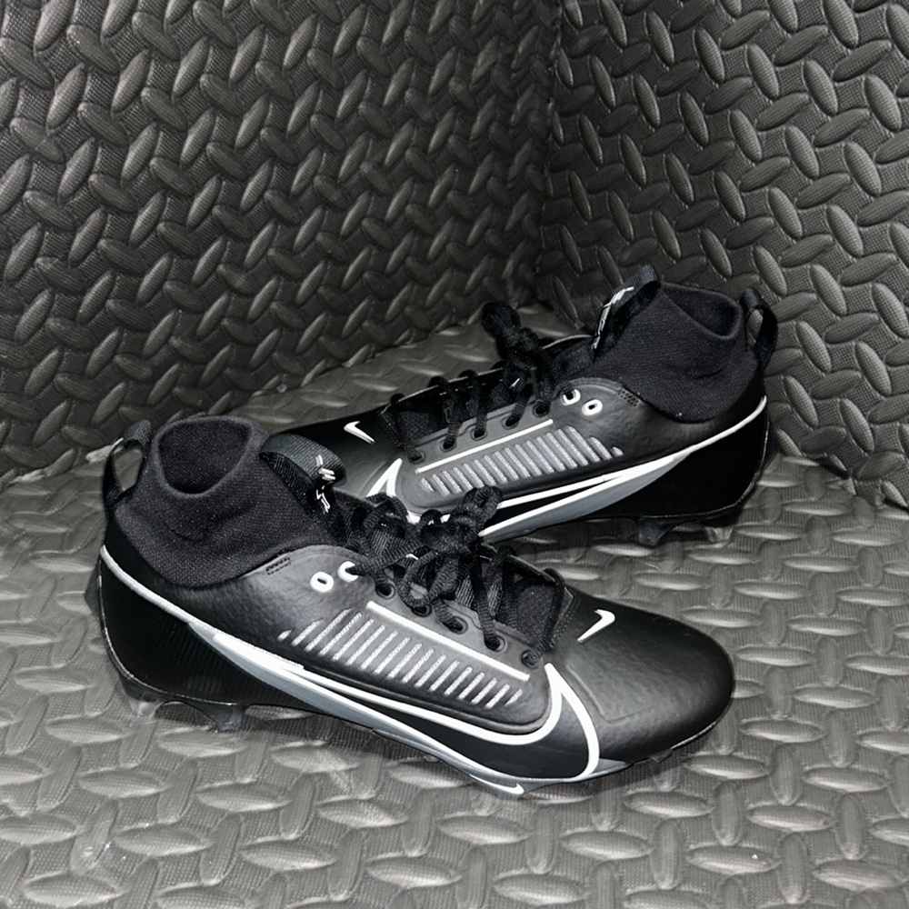 Nike Vapor Edge Pro 360 2 Football Cleats